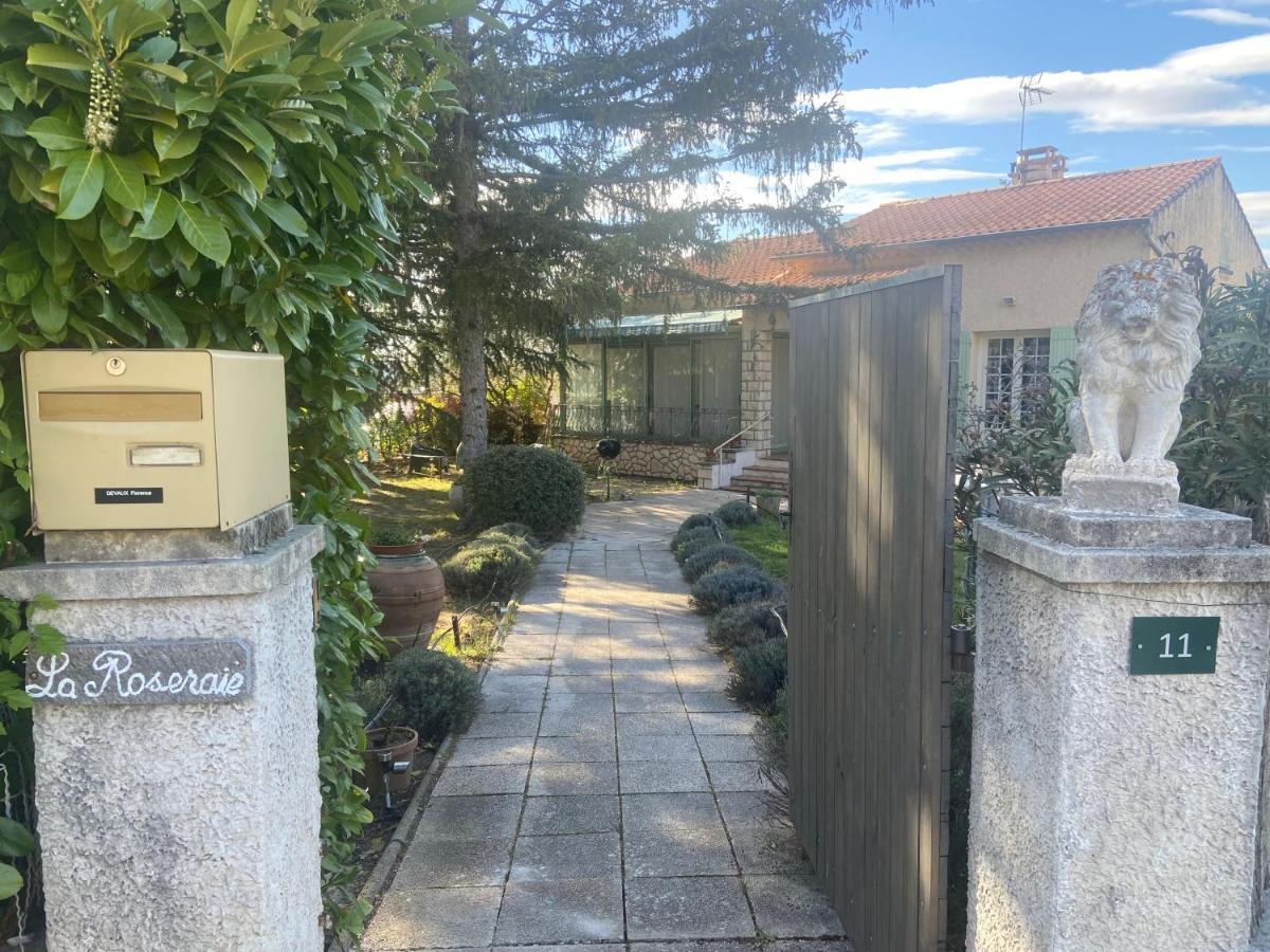 La Roseraie Bonnieux Exterior foto